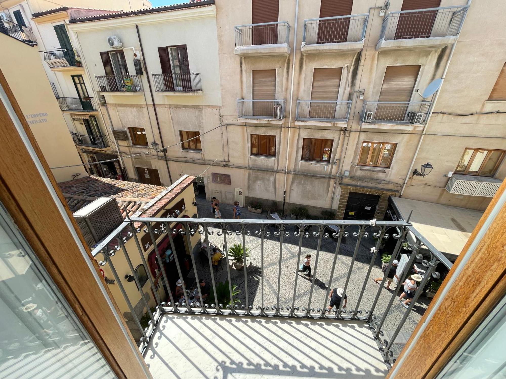 Appartement Il Mare Di Dafni à Cefalù Extérieur photo